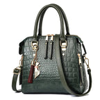 Women's Crocodile Pattern Tassel Shoulder Crossbody Bag