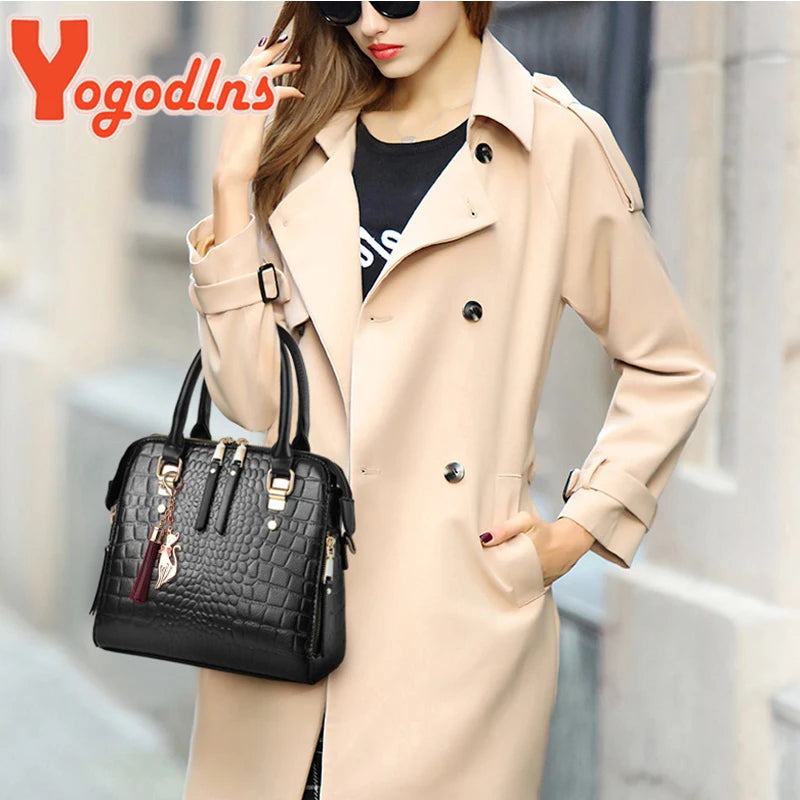 Women's Crocodile Pattern Tassel Shoulder Crossbody Bag