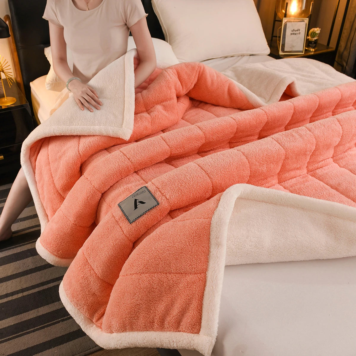 Thick Warm Milk Velvet Blanket and Soft Winter Plush Throw