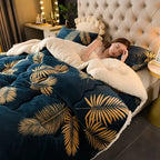 Thick Warm Fleece Quilt and Soft Fluffy Bedding Blanket