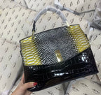 Women's Crocodile Pattern Cowhide Leather Shoulder Crossbody Bag