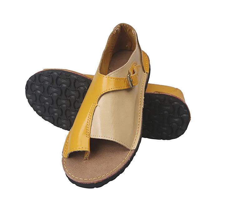 Women's Retro PU Leather Peep Toe Flat Sandals