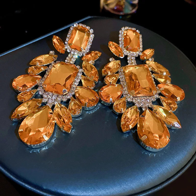 Women's Trendy Rhinestone Geometric Retro Exaggerated Drop Earrings