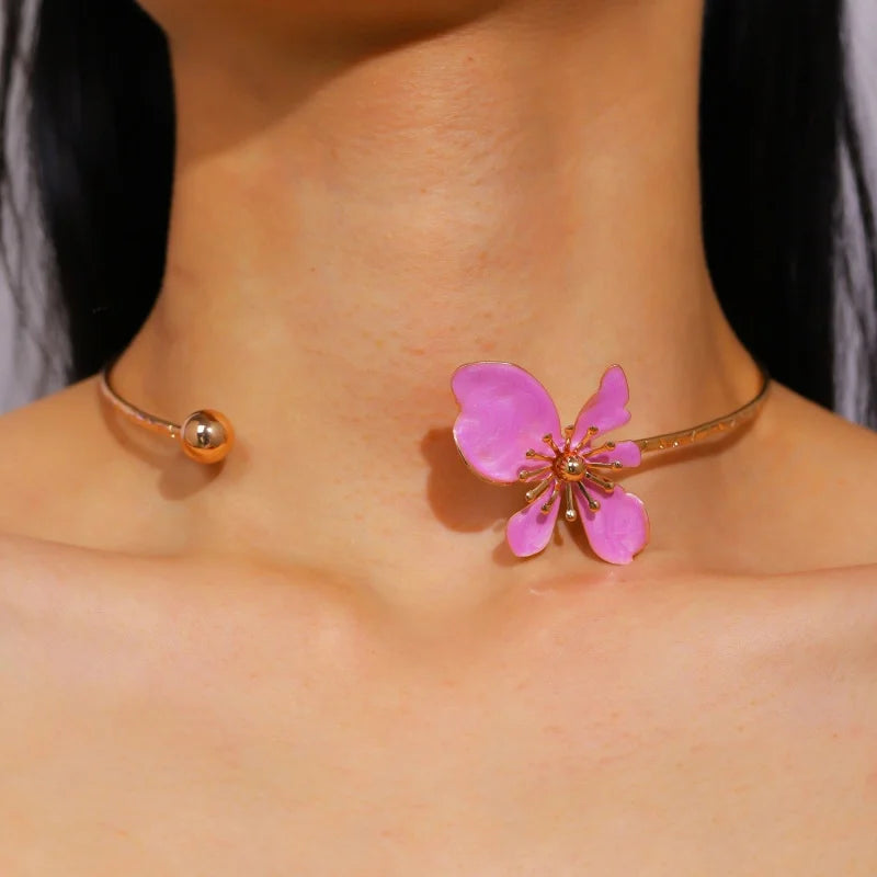 Women's Fashion Elegant Enamel Flower Gold Plated Choker Necklace