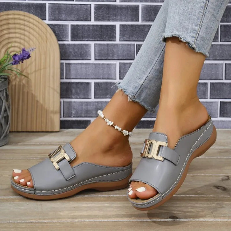 Women's Casual Thick Bottom Sandals with Metal Buckle