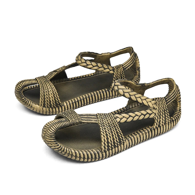 Men's Straw Summer Sandals Buckle Strap Casual Flip-Flops