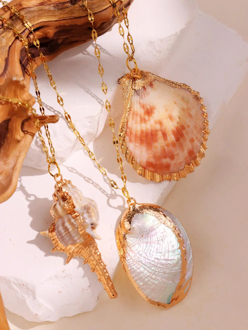 Women's Fashion Retro Gold-Tone Shell Layered Pendant Necklace