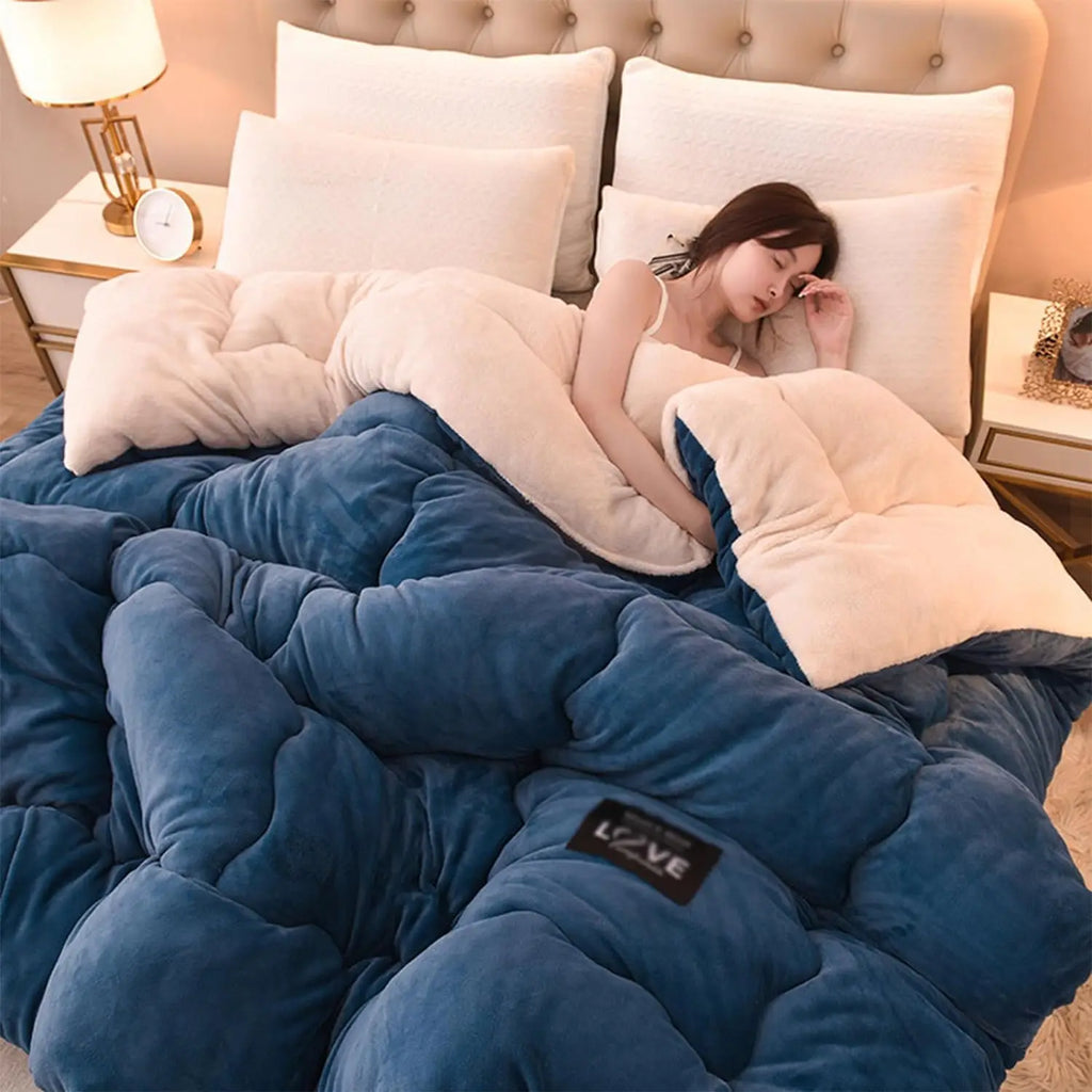 Thick Warm Flannel Fleece Quilt and Winter Bedding Blanket