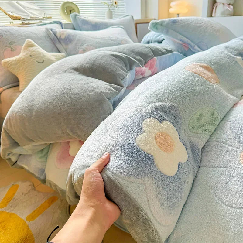 Warm Velvet Cartoon Duvet Cover and Plush Bedding Set