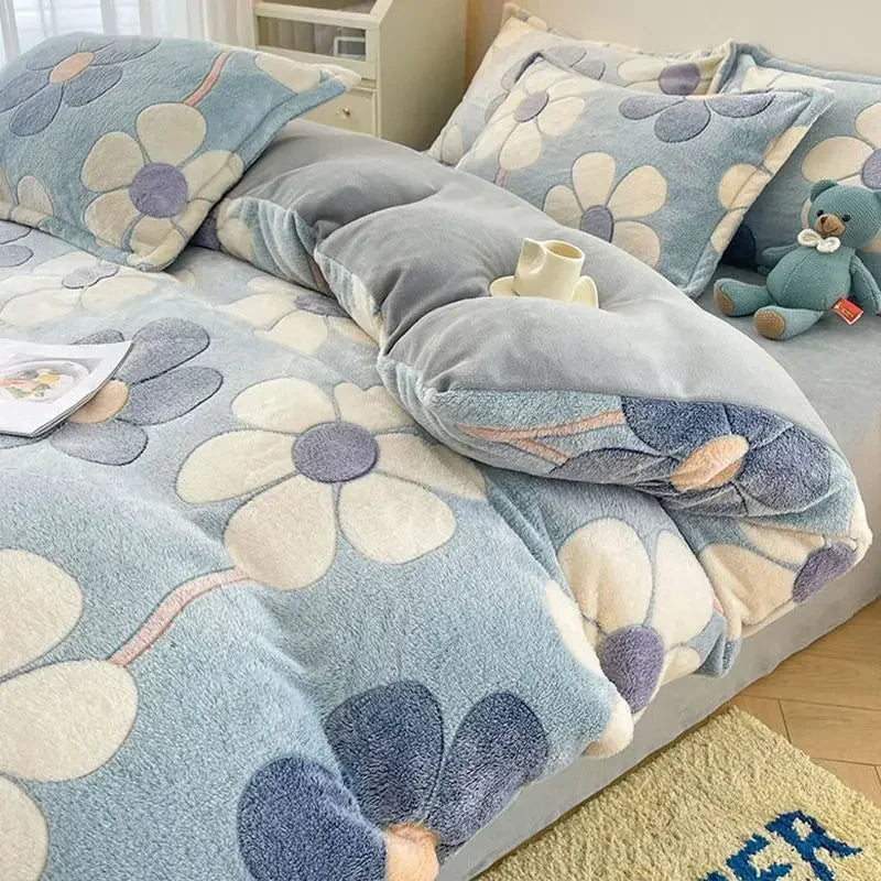 Warm Velvet Cartoon Duvet Cover and Plush Bedding Set
