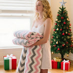 Soft Knit Polyester Blanket and Cozy Bed Throw