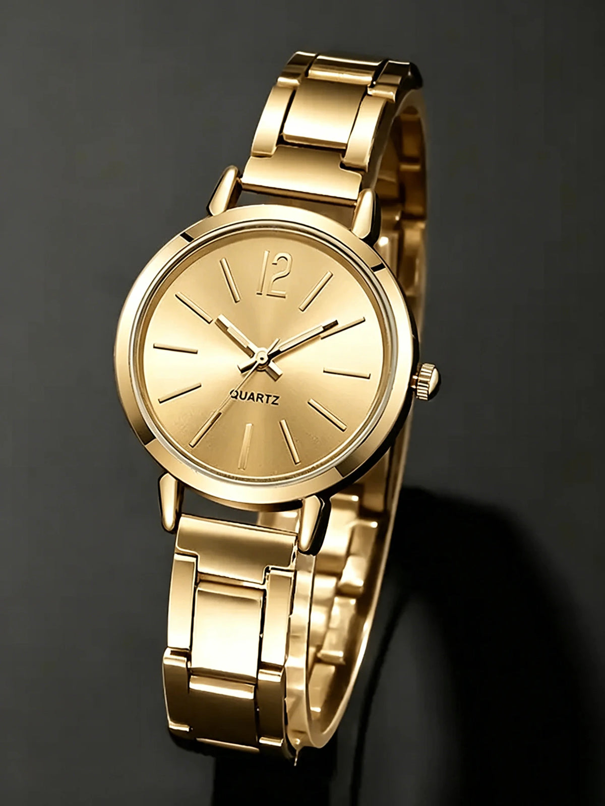 Ladies Quartz Watch and Jewelry Set Flower Design Gold