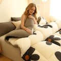 Microfiber Warm Comforter and Luxurious Soft Bedspread