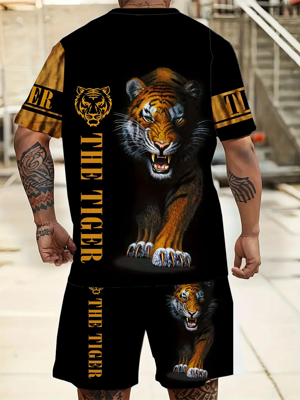 Men's Tiger Print Round Neck T-Shirt and Drawstring Shorts Set