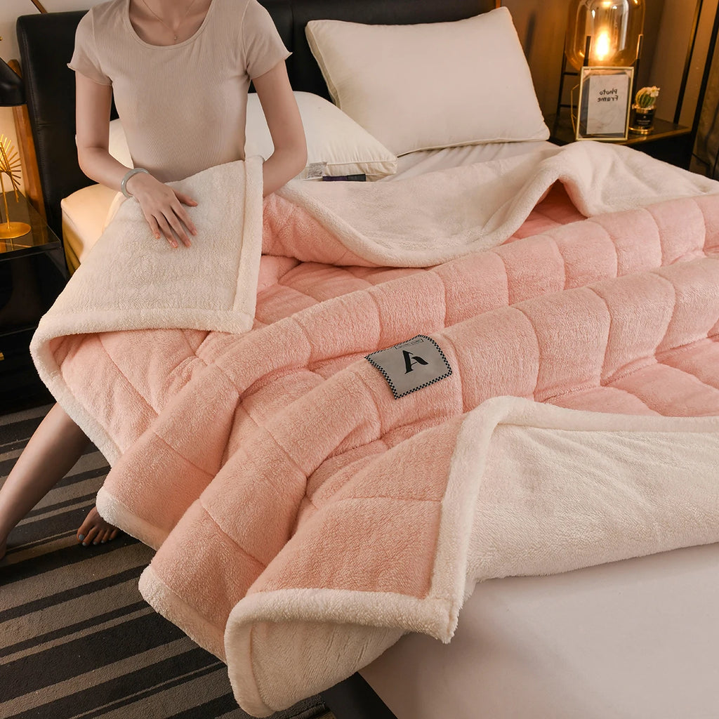 Thick Warm Milk Velvet Blanket and Soft Winter Plush Throw