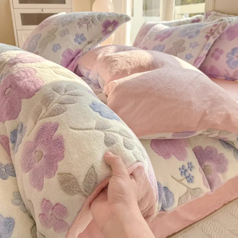 Warm Velvet Cartoon Duvet Cover and Plush Bedding Set