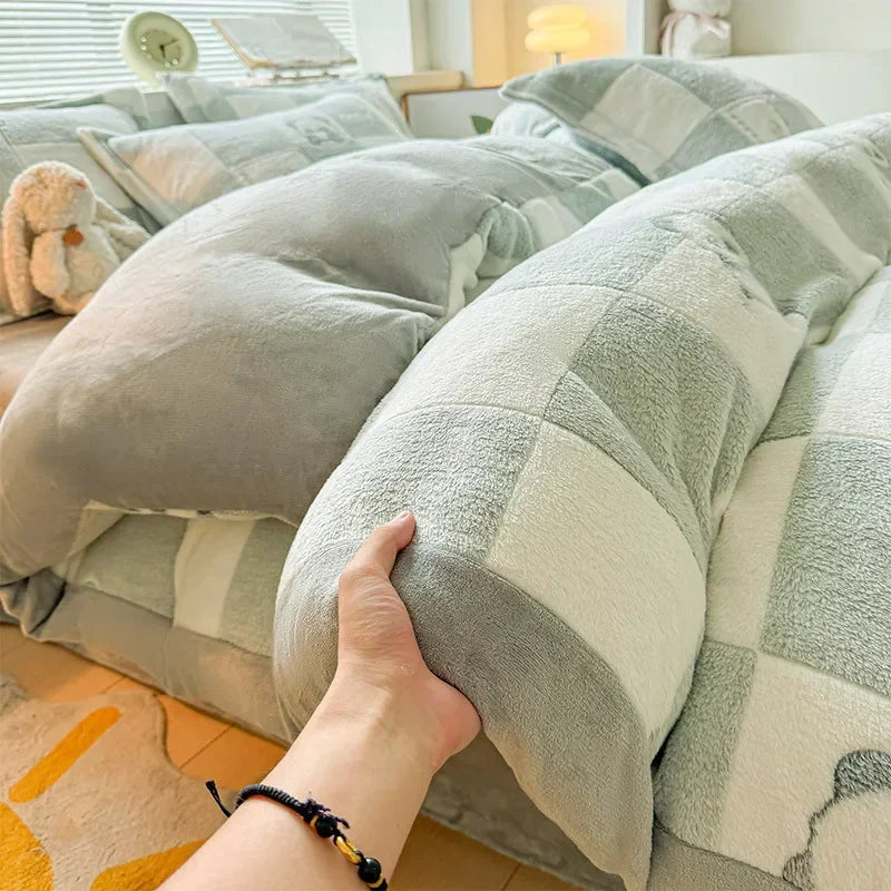Warm Velvet Cartoon Duvet Cover and Plush Bedding Set
