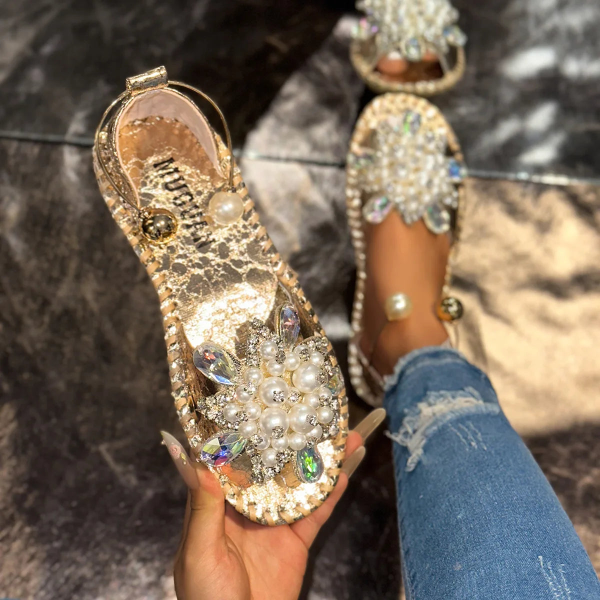 Women's Pearl Crystal Flower Flat Sandals Casual Open Toe