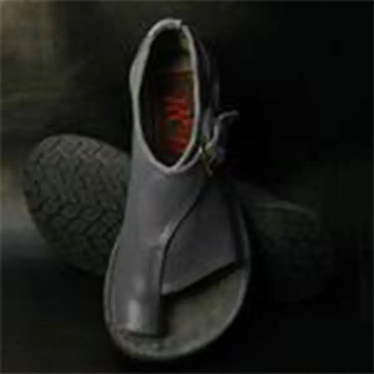 Women's Retro PU Leather Peep Toe Flat Sandals