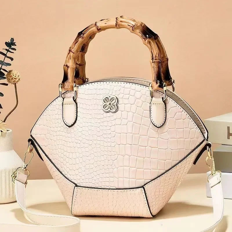 Women's Retro Stone Pattern Patent Leather Shoulder Handbag
