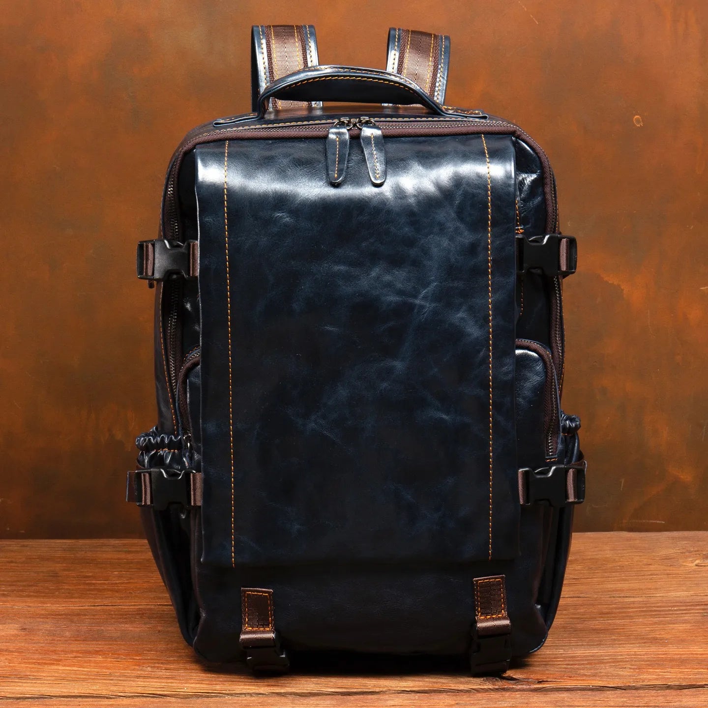Men's Genuine Leather 16 Inch Travel Laptop Backpack