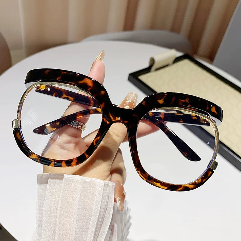 Women's Trendy Round Frame Oversized Reading Glasses