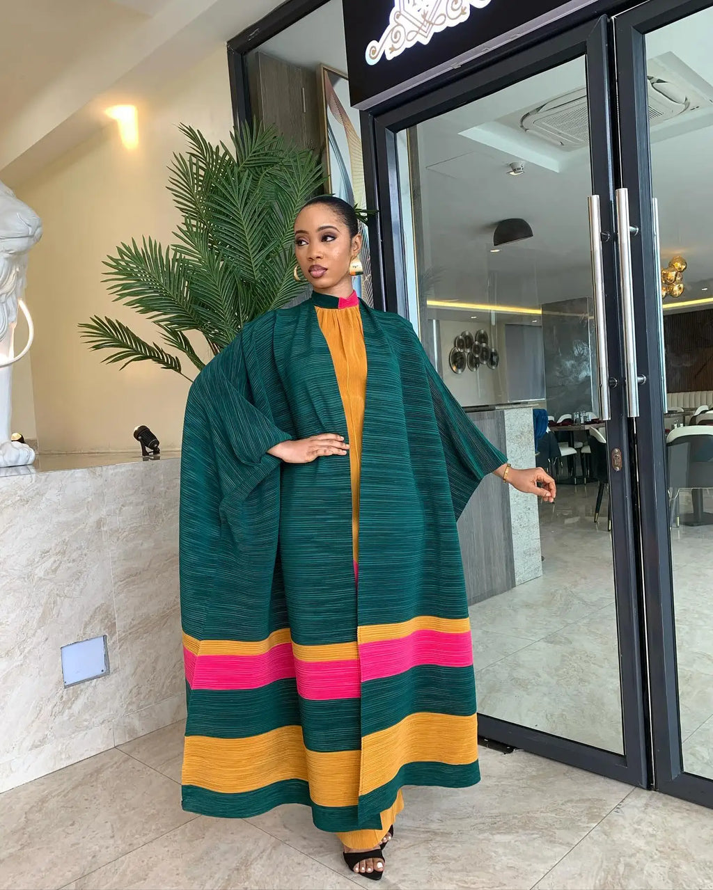 Women's Pleated Colorblock Two Piece Dress Set