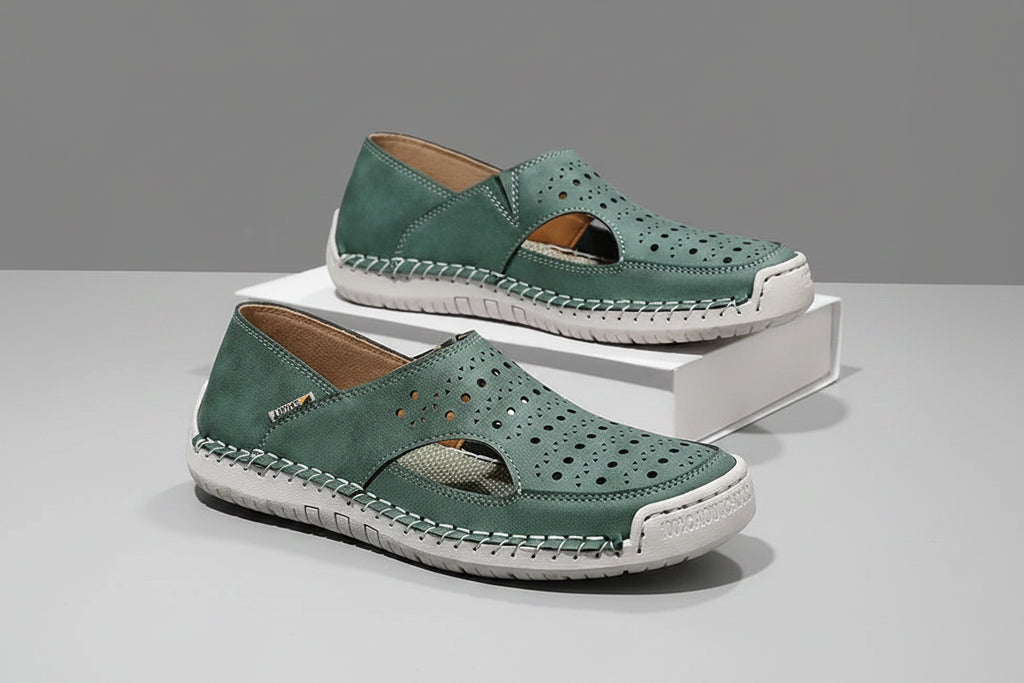 Hand-Sewn Leather Hollow-Out Sandals Unisex Casual Outdoor Walking Shoes
