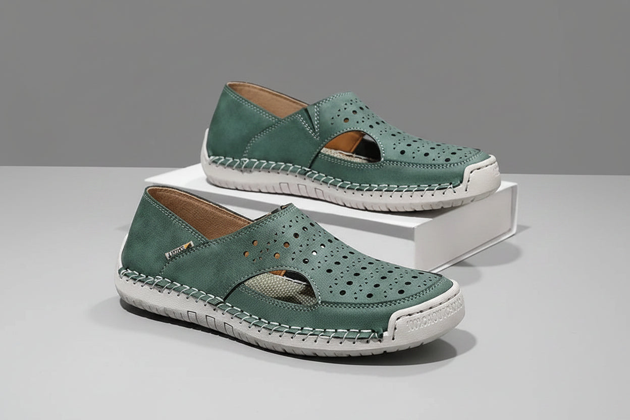 Hand-Sewn Leather Hollow-Out Sandals Unisex Casual Outdoor Walking Shoes