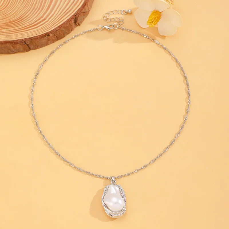 Women's Fashion Baroque Imitation Pearl Torque Necklace Jewelry Set