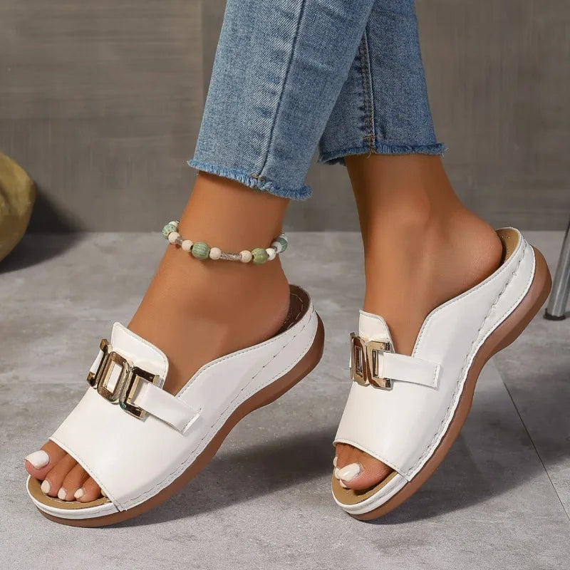 Women's Casual Thick Bottom Sandals with Metal Buckle