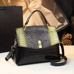 Women's Crocodile Pattern Cowhide Leather Shoulder Crossbody Bag