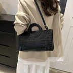 Women's Crocodile Pattern PU Leather Shoulder Bag