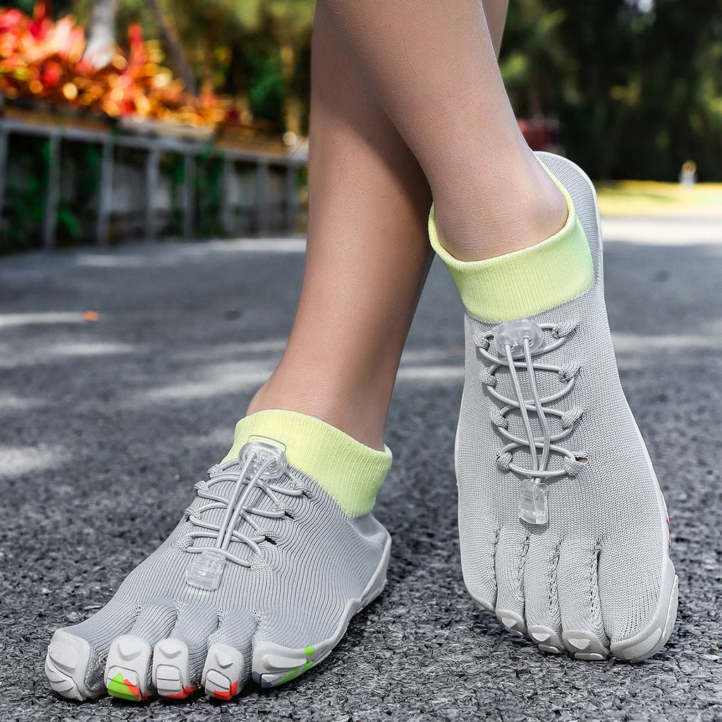 Men's Five-Finger Mesh Athletic Shoes Slip-On Wading Sneakers