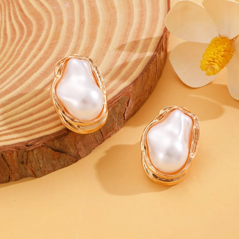 Women's Fashion Baroque Imitation Pearl Torque Necklace Jewelry Set