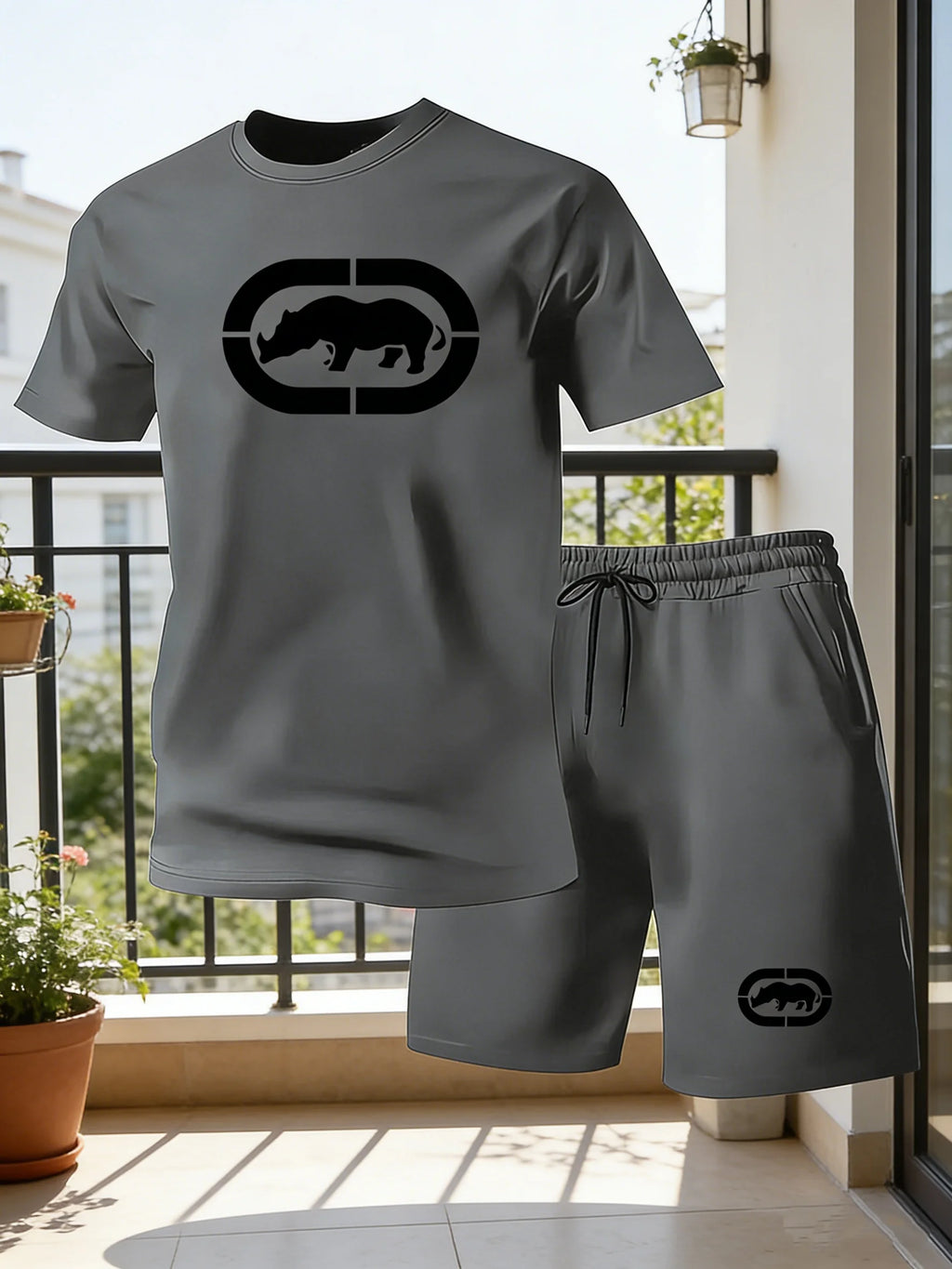 Men's Casual Solid Round Neck T-Shirt and Shorts Set