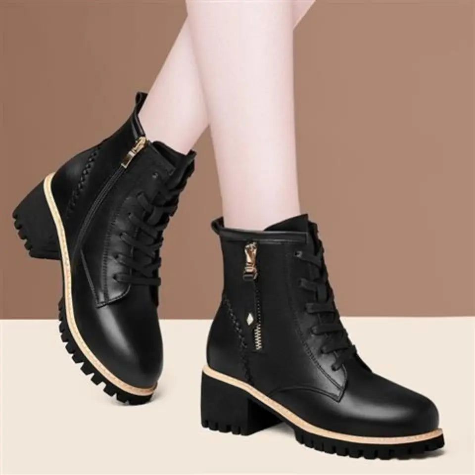 Women's Lace-Up Round Toe Square Heel Ankle Boots