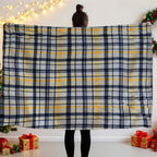 Soft Knit Polyester Blanket and Cozy Bed Throw