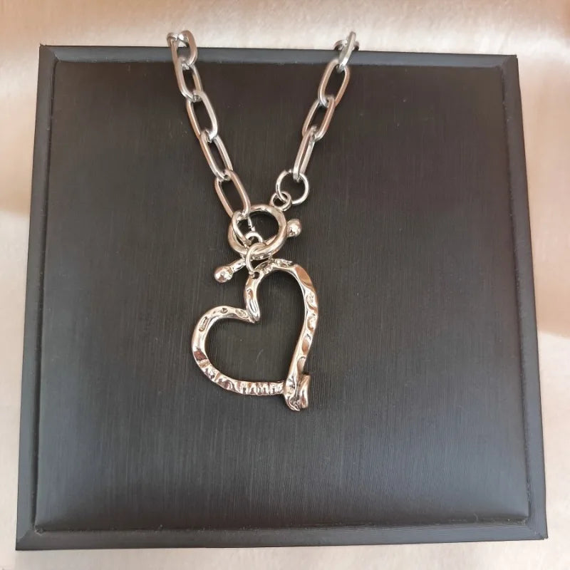 Women's Fashion Punk Big Love Heart Pendant Choker Necklace