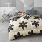 Microfiber Warm Comforter and Luxurious Soft Bedspread