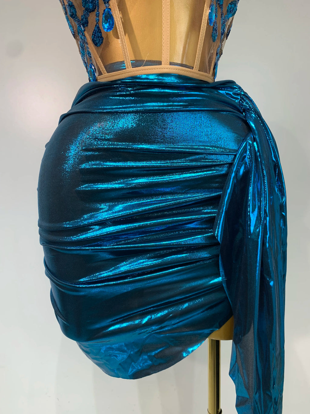 Women's Sexy Rhinestone Sequined Backless Top and Skirt Two Piece Set
