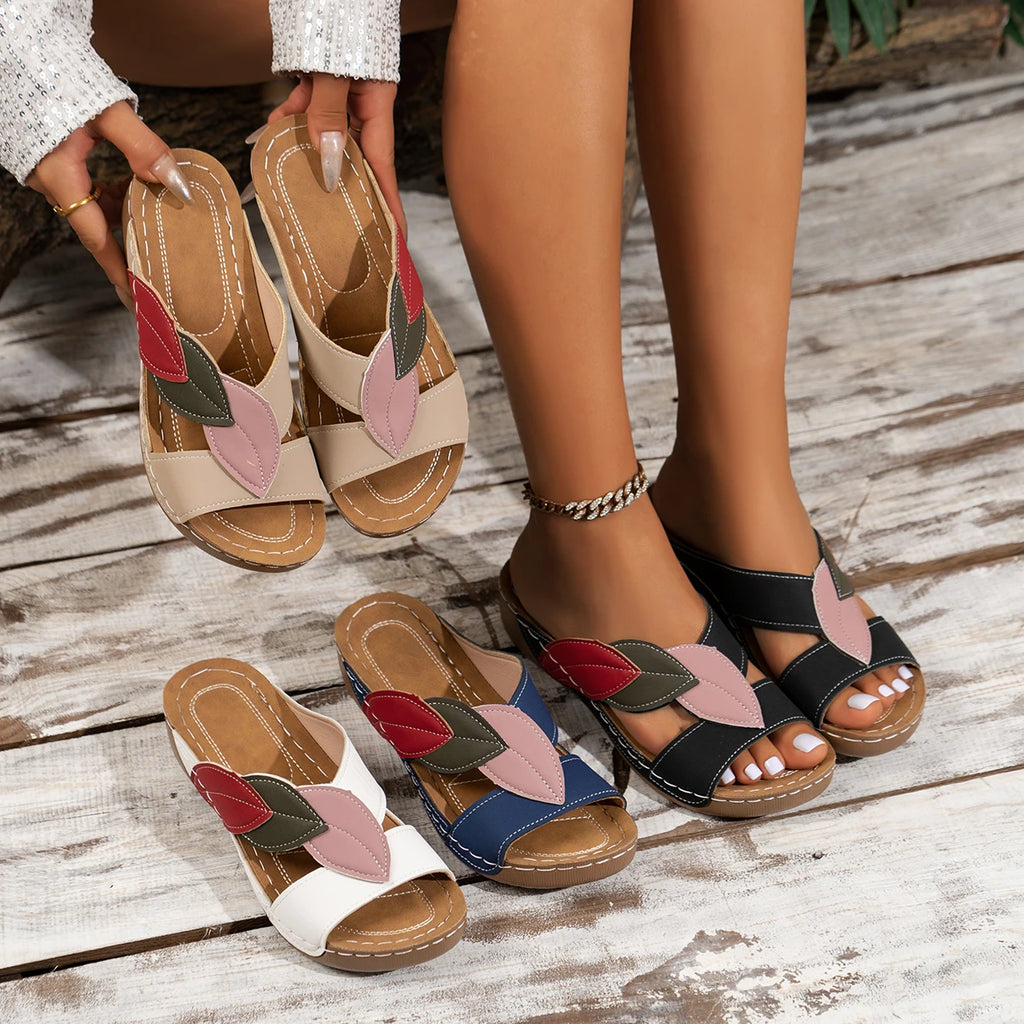 Soft Soled Leather Women's Sandals Lightweight Non-Slip Flat Slippers