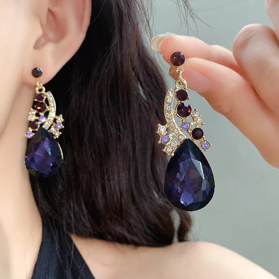 Women's Fashion Elegant Inlaid Rhinestone Water Drop Jewelry Set