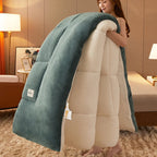 Thick Warm Velvet Quilt Blanket and Soft Lambswool Throw