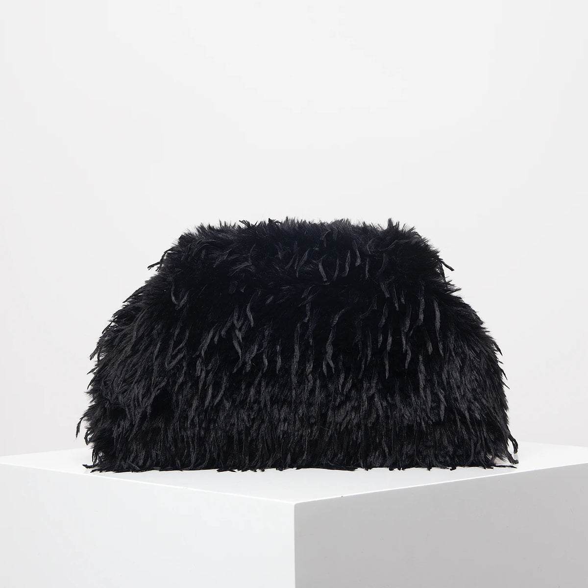 Y2K Faux Fur Kiss Lock Clutch Bag Women's Large Capacity