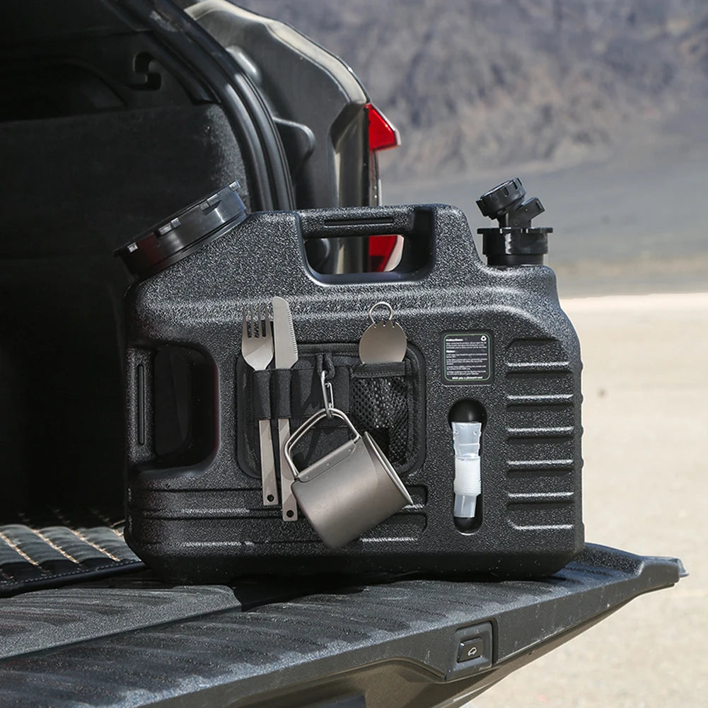 Portable Camping Water Container with Detachable Spigot and 3.4-Gallon Capacity
