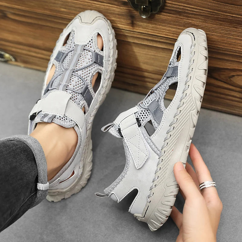 Men's Protective Toe Outdoor Sandals Breathable Mesh Quick Dry