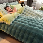 Thick Warm Faux Lambswool Blanket and Soft Cotton Quilt