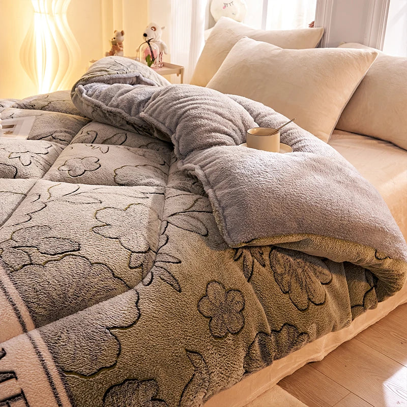 Thick Warm Lamb Fleece Blanket and Soft Milk Fleece Comforter