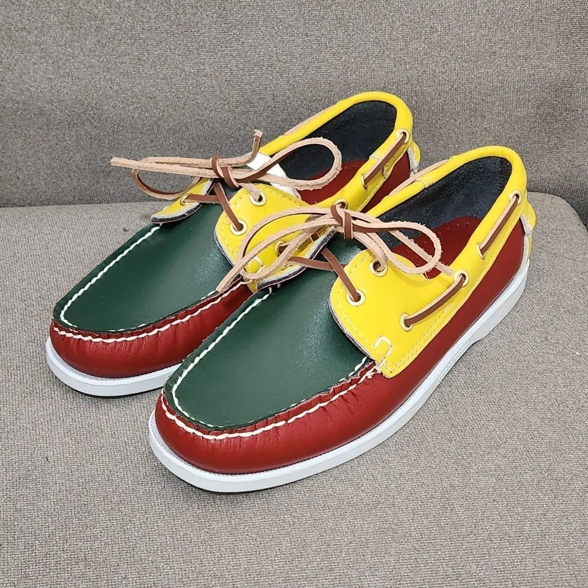 Men's Casual Low Top Lace-Up Fashion Sneakers
